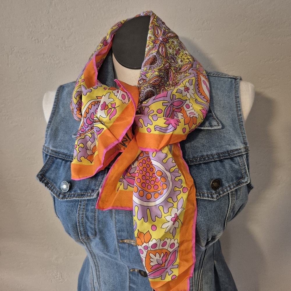 Vintage VERA ORANGE PAISLEY Summer scarf